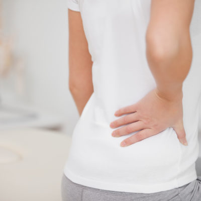 Entenda as causas e sintomas da hérnia de disco, e evite dores na coluna