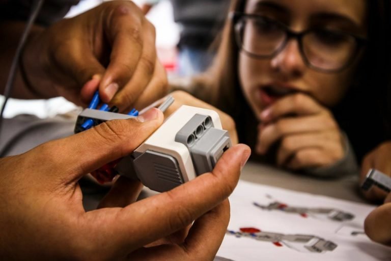Instituto Alpha Lumen oferece modelo transformador na formação de novos cientistas