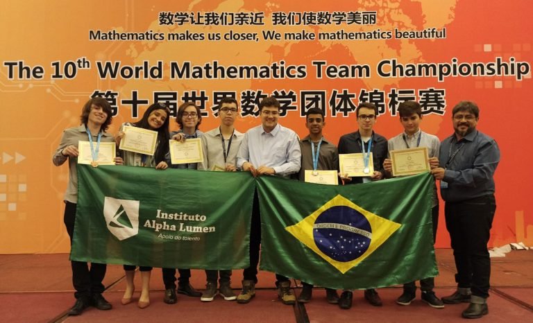 Alunos de São José dos Campos são destaque na Olimpíada Internacional de Matemática