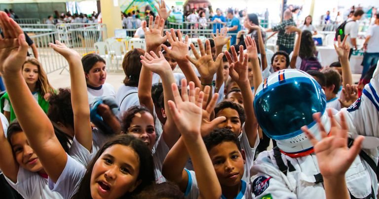 Modelo de educação brasileira é referência no país
