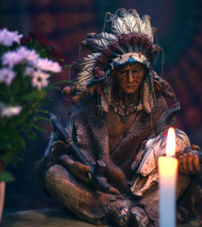 Dez anos de prática xamânica com seriedade e experiência