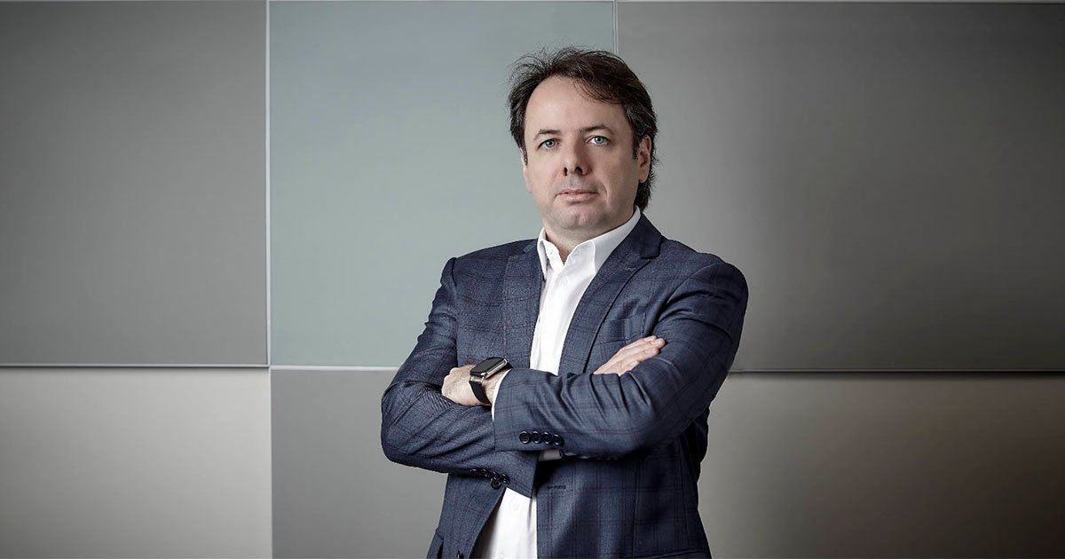 Autor de A Garota de Seul